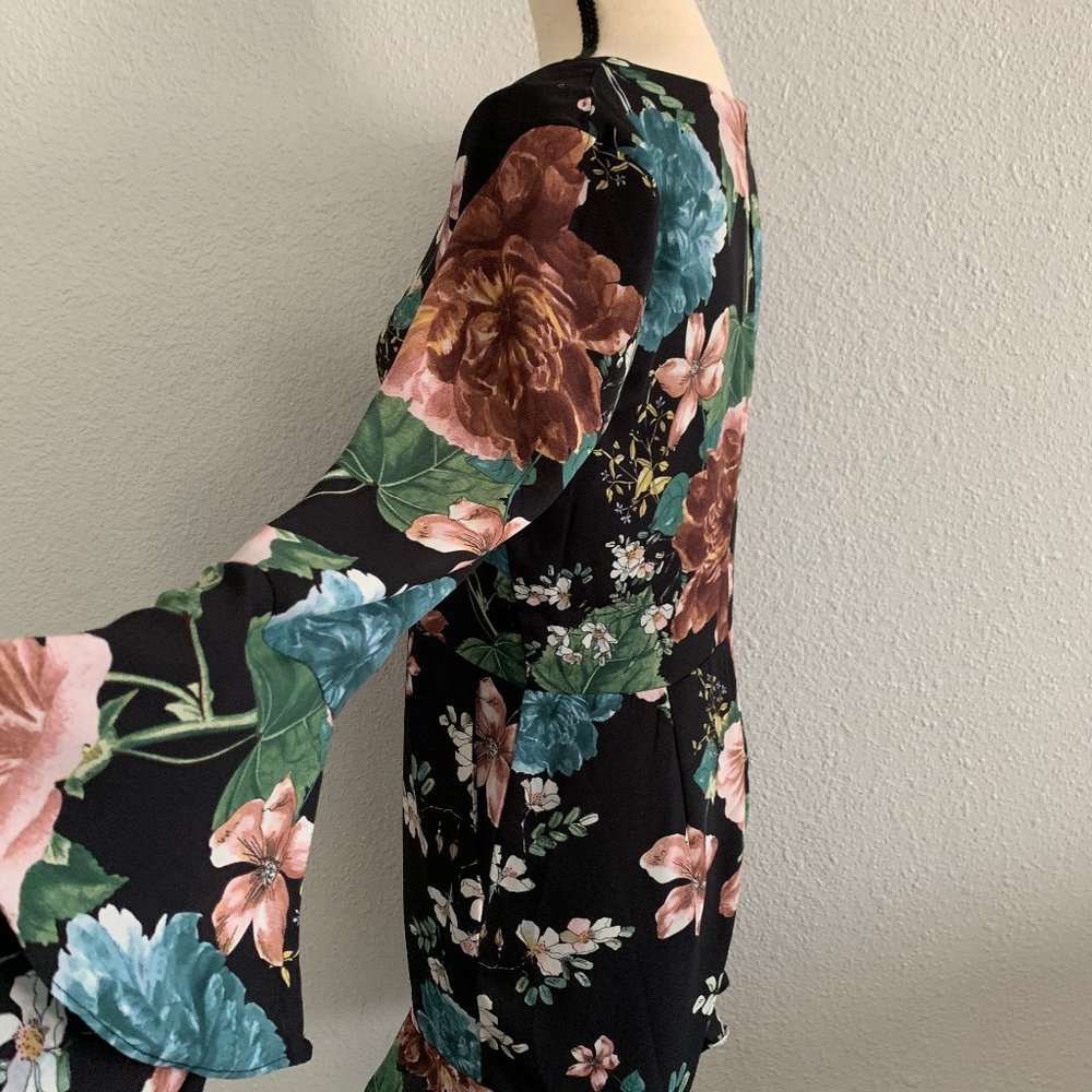 Bardot x Revolve Floral Laceup Bell Sleeve Romper - Picture 8 of 8